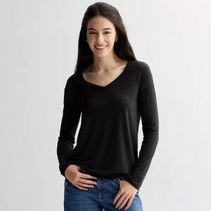 SO Black Long Sleeve V-Neck Top